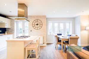 Photo 27- click for photo gallery